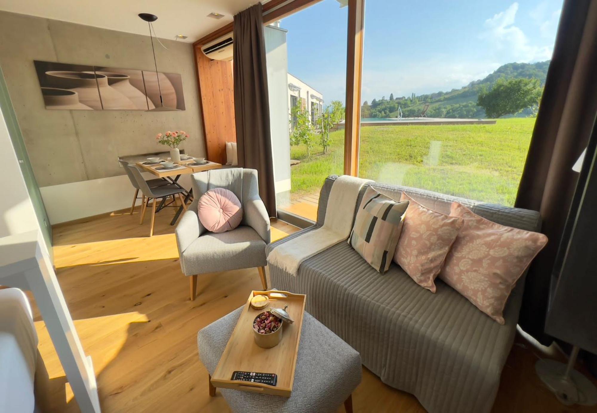 Hideaway An Der Weinstrasse - Pool & Sauna - Apartments Anderlage Spielfeld Ngoại thất bức ảnh