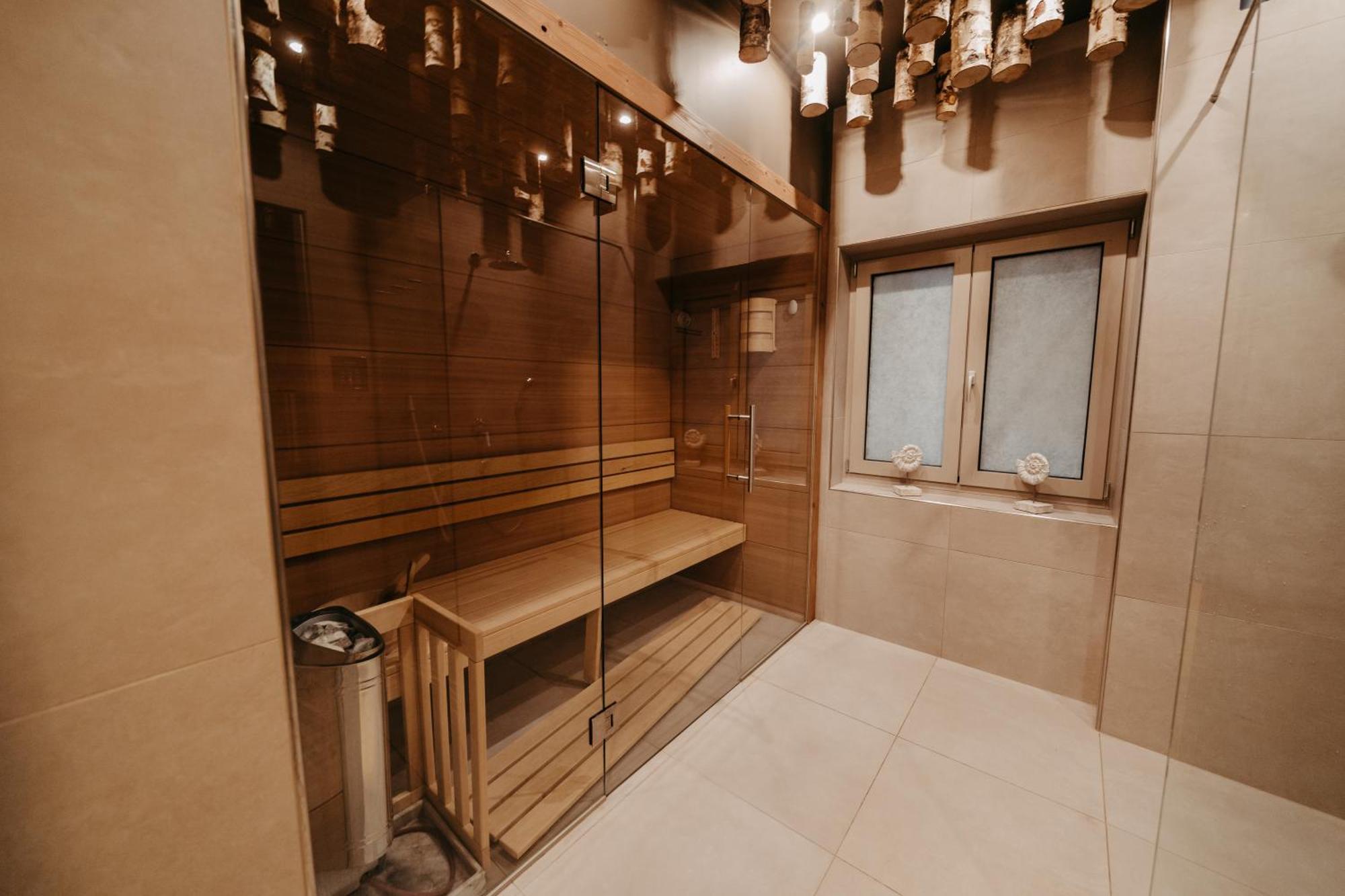 Hideaway An Der Weinstrasse - Pool & Sauna - Apartments Anderlage Spielfeld Ngoại thất bức ảnh